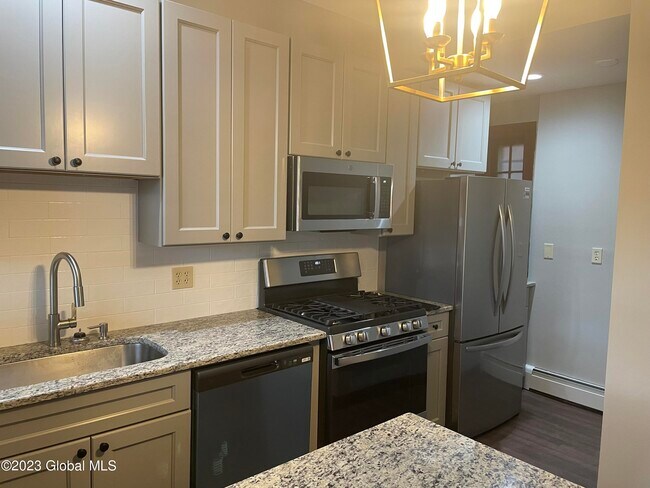 Foto del edificio - 259 4th St