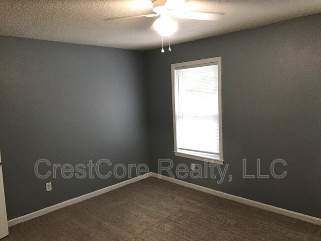 Building Photo - 645 Spottswood Manor Dr