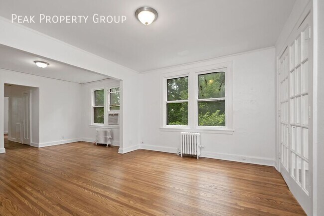 Foto del edificio - 3379 Morrison Ave