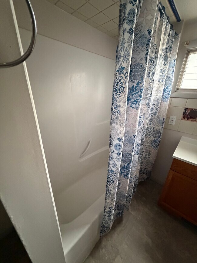 Foto del edificio - 1120 W Gold St