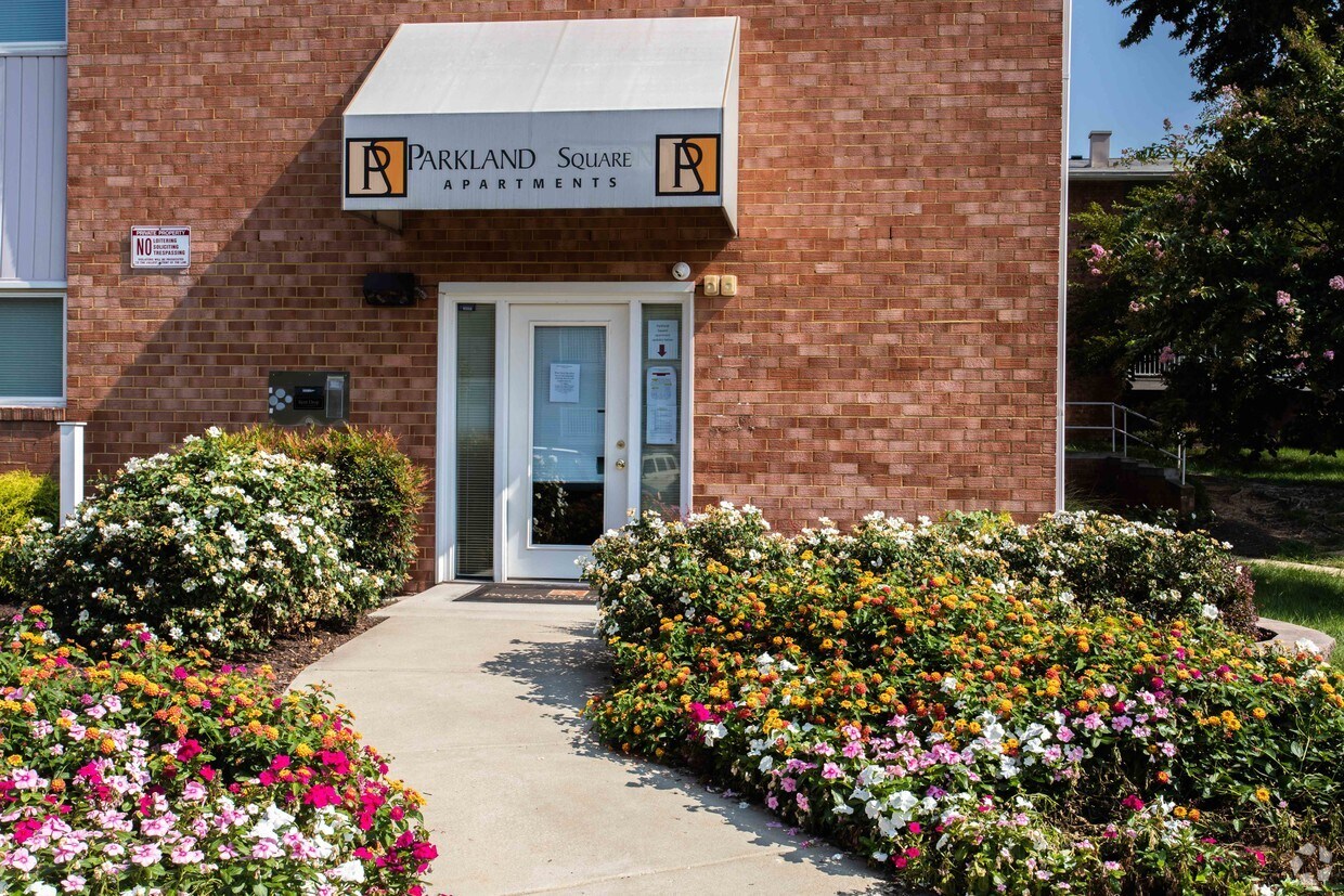 parkland square apartments forestville md apartments com