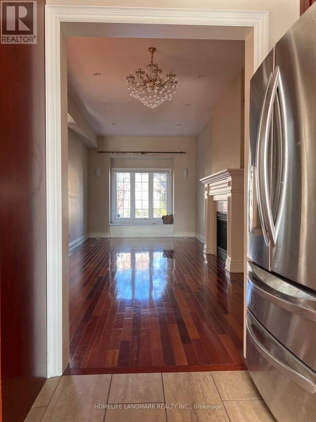 Building Photo - 109 Holmes Ave