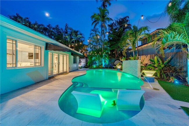 Foto del edificio - 417 NE 15th Ave