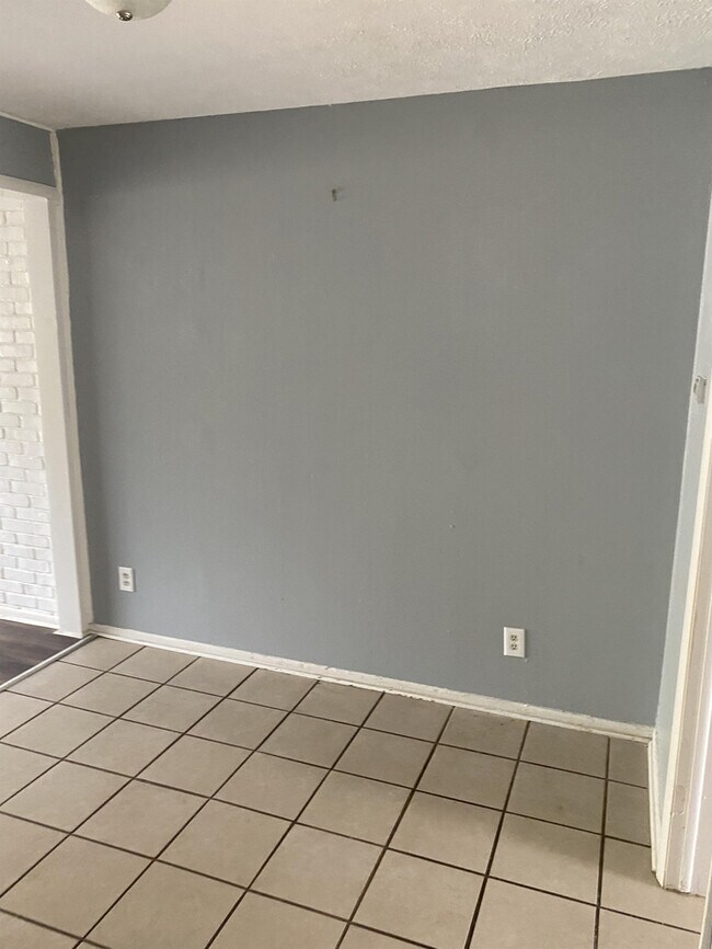 Foto del edificio - 7478 Countrybrook Dr