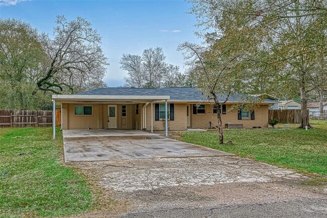 Building Photo - 16002 Frontier Rd