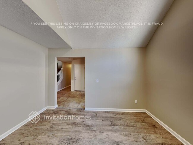 Building Photo - 258 Baywood Way