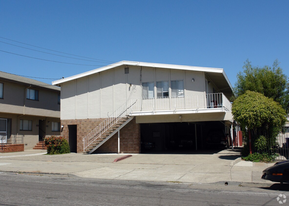 Primary Photo - 3319 Nevin Ave