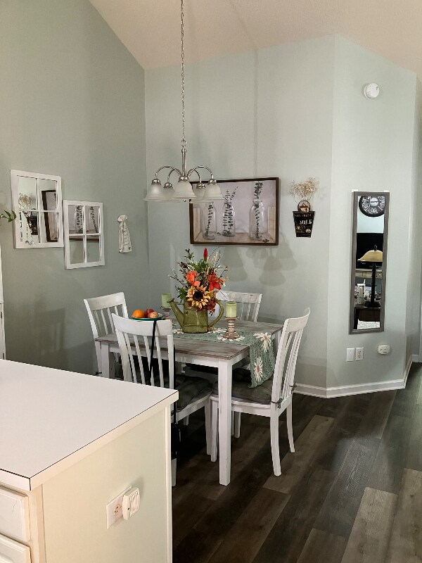 Foto del edificio - 3845 Merestone Dr