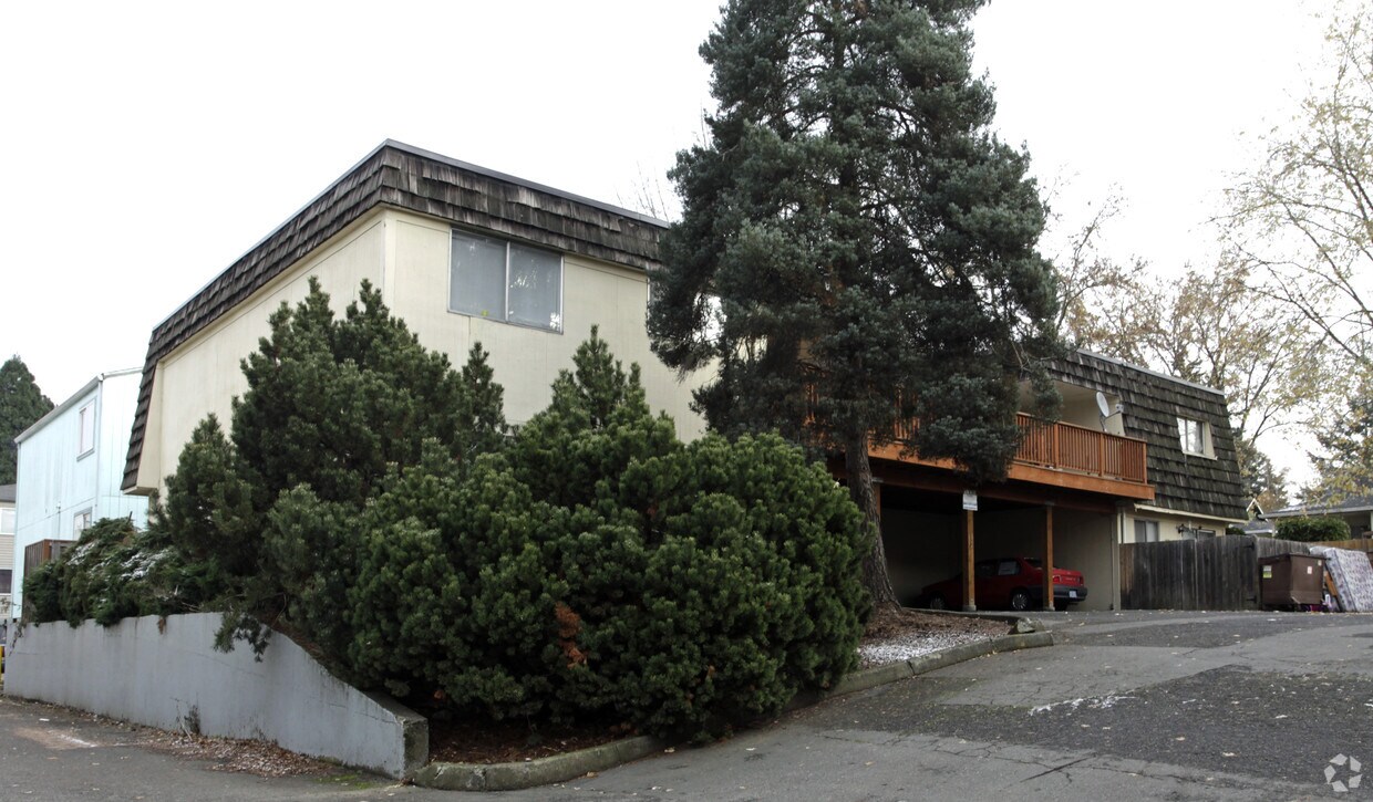 Building Photo - 3455-3469 SW 125th Ave
