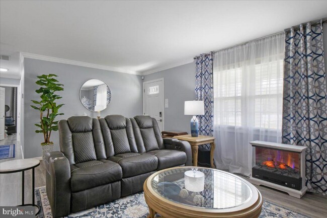Foto del edificio - 1111 Parkington Ln