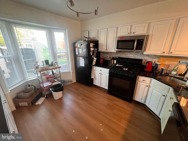 Foto del edificio - 2113 N Tazewell Ct