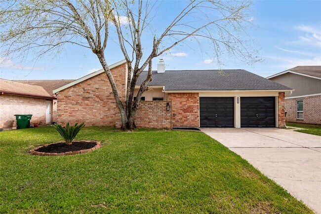 Foto del edificio - 16419 Lost Quail Dr