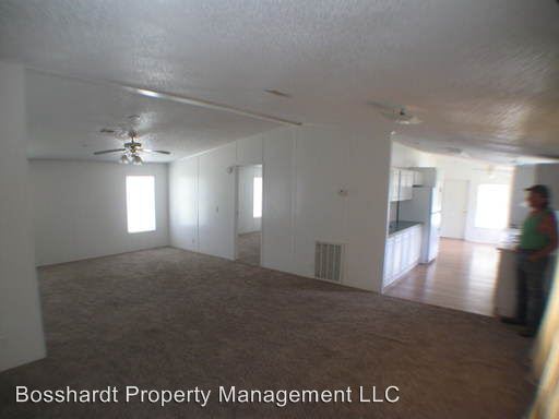 Building Photo - 15371 SE 30th St