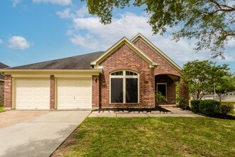 Building Photo - 4839 Taylor Lake Ct