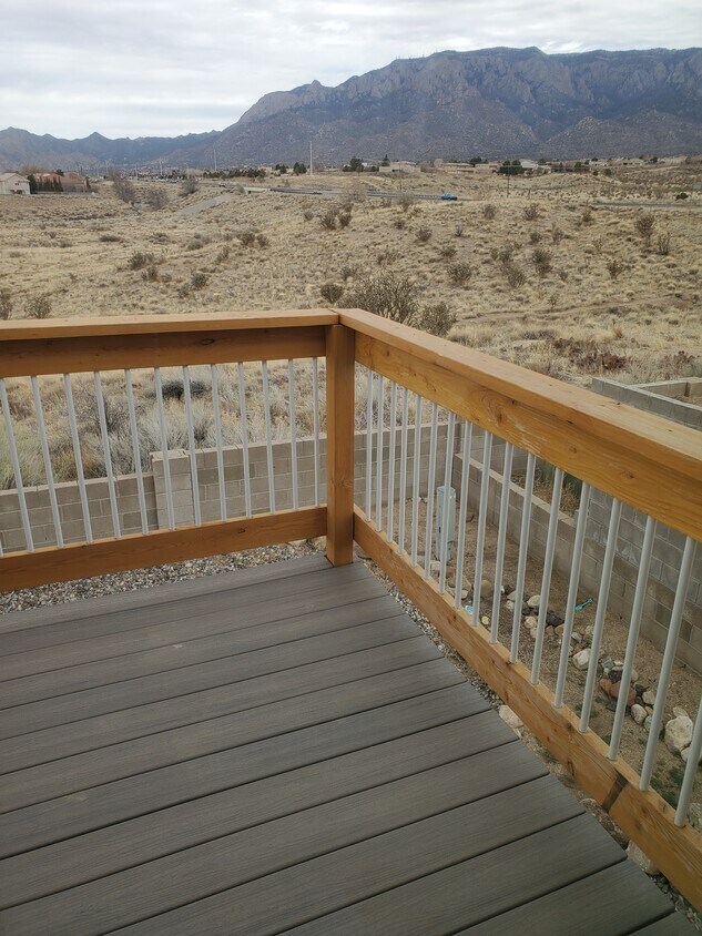Sandia Views - 12409 Hardin Ct NE