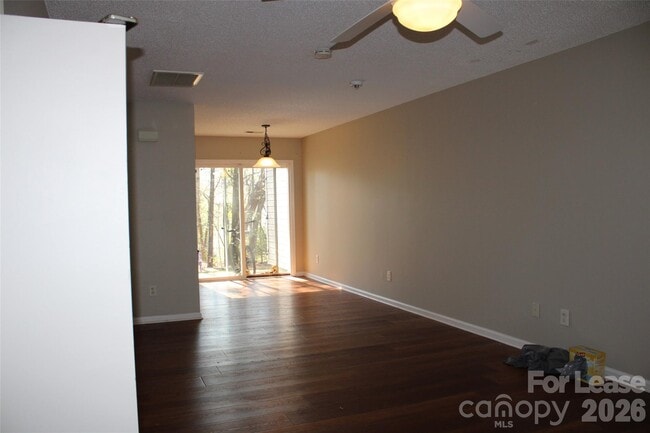 Building Photo - 10118 Frosty Ln