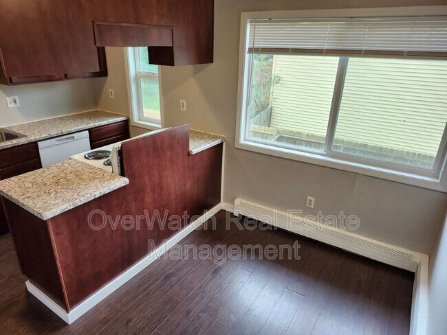 Foto del edificio - 9130 Washburn St