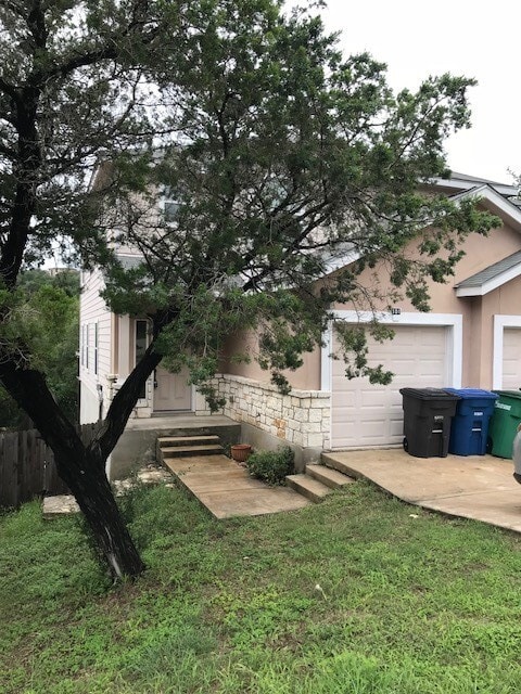 Foto del edificio - 7418 Moss Brook Dr