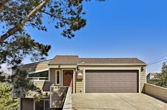 Building Photo - 1117 Humboldt Rd