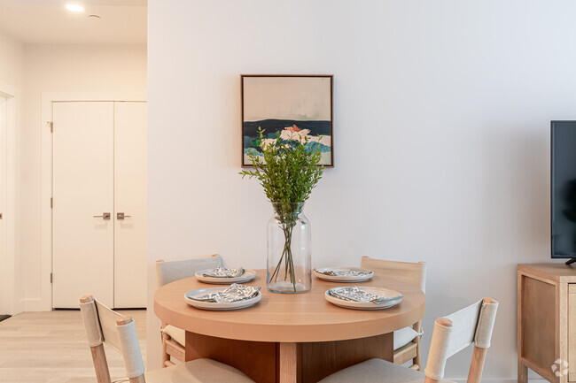 2HAB, 2BA - Área de comedor - The Stillwater Stamford