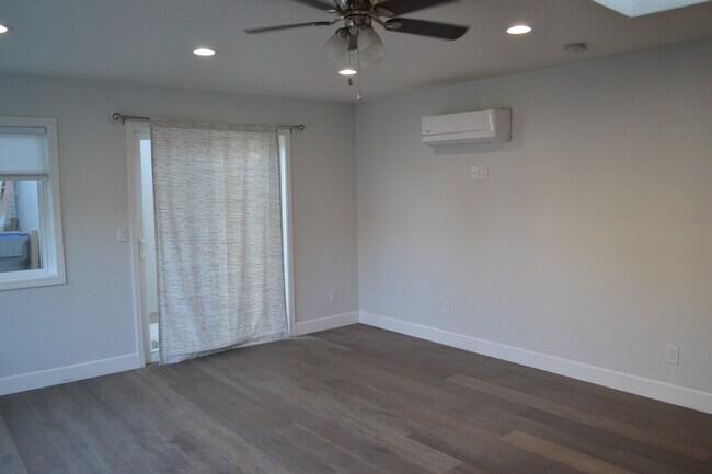 Looking towards the sliding door - 603 Orvis Ave