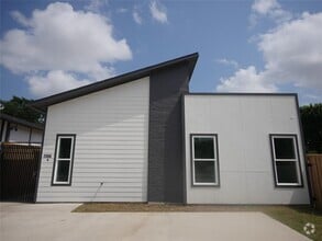 Building Photo - 7350 Cayton St