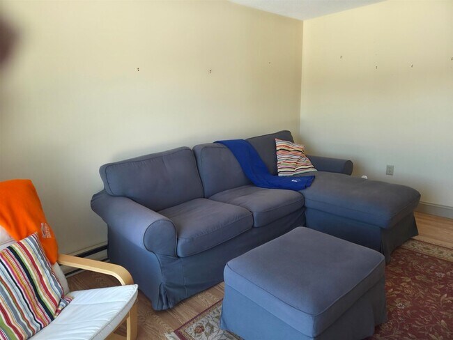 Building Photo - 112 Mountain River East Rd