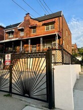 Building Photo - 1440 Needham Ave
