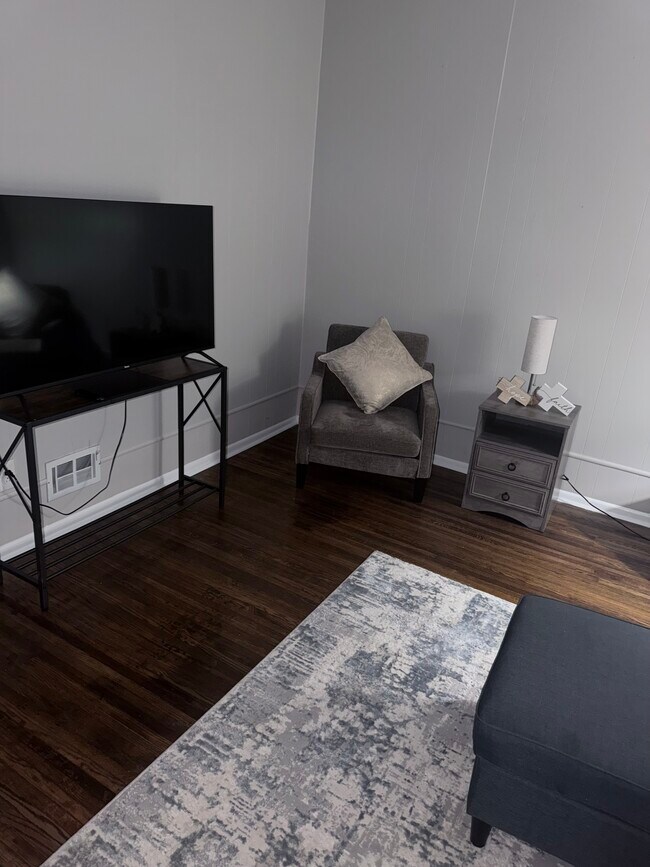 Foto del edificio - 422 Seward St