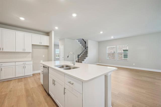 Foto del edificio - 2208 Palomino Ln