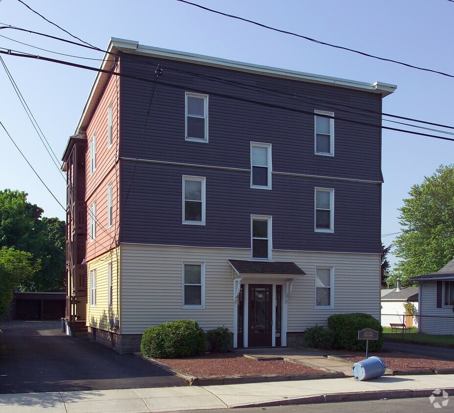 Primary Photo - 91 Providence St