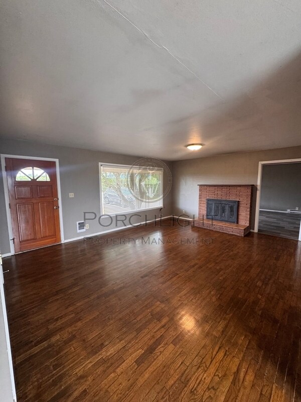 Foto del edificio - 9843 Hammer Rd