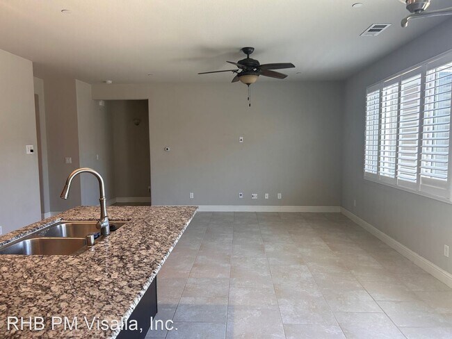 Building Photo - 3 br, 2 bath House - 3019 N Memory St
