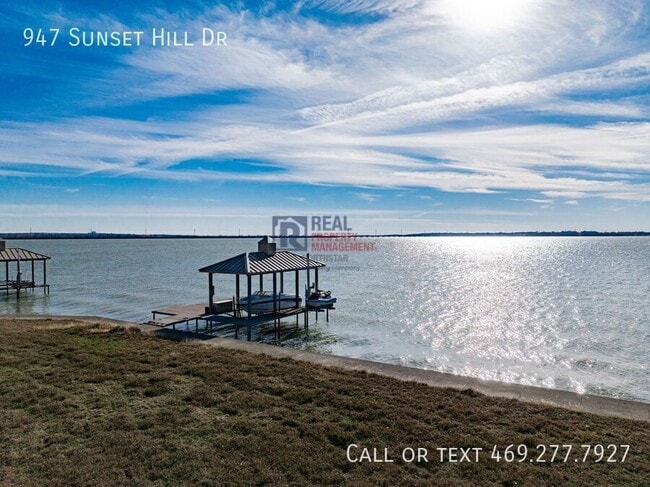 Foto del edificio - 947 Sunset Hill Dr