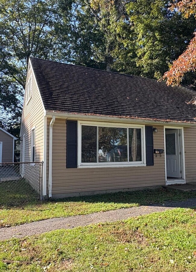 Building Photo - 5516 Brokers Tip Ln