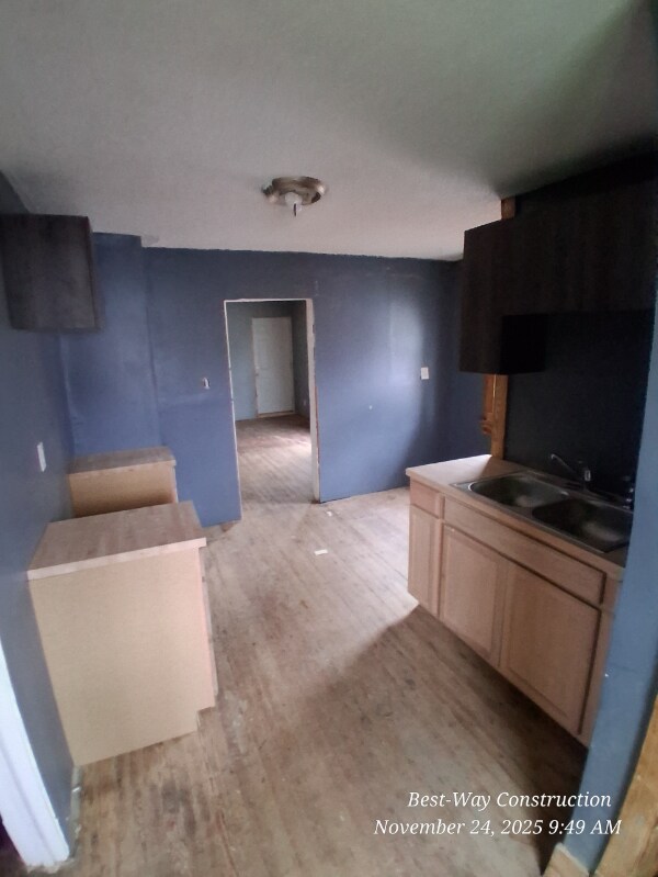 Foto del edificio - 2057 N Charles St