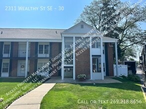 Building Photo - 2311 Wealthy St SE