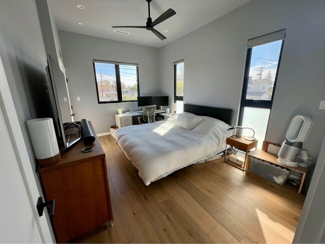 Bedroom - 11044 Aletta Ave