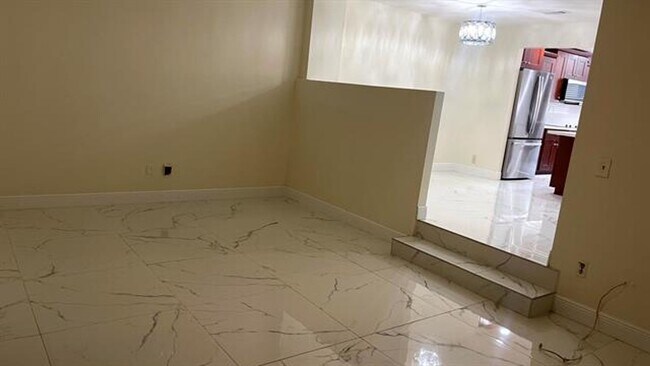 Building Photo - 9110 Orchid Tree Ln