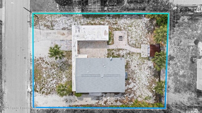Foto del edificio - 1688 Eisenhower Ave