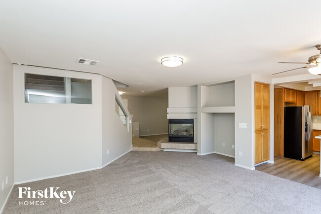 Building Photo - 10174 Pennyroyal St