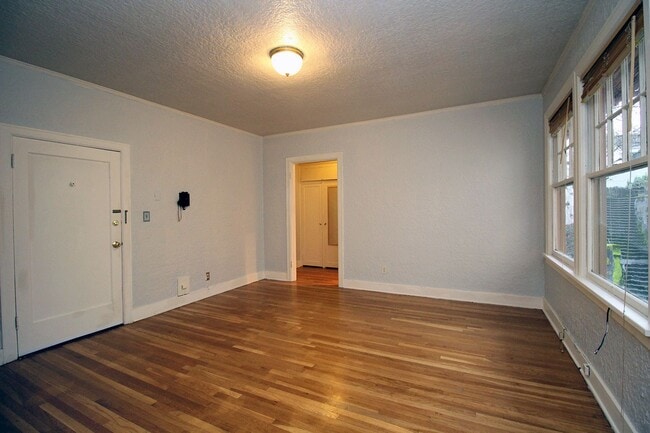 Foto del edificio - 2354-2362 SW Cactus Dr