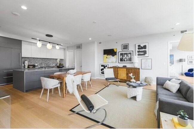Building Photo - 481 Harrison Ave