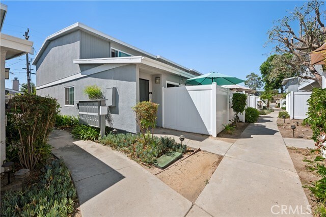 Building Photo - 25018 Eshelman Ave