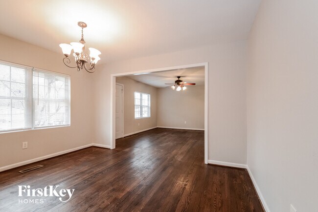 Building Photo - 2229 3rd St NW
