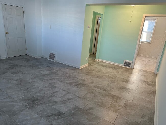 Foto del edificio - 3 Corbin Ct