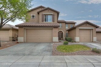 Building Photo - 2023 W Shackleton Dr
