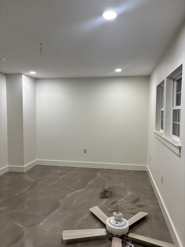 Bedroom - 726 Bancroft Way