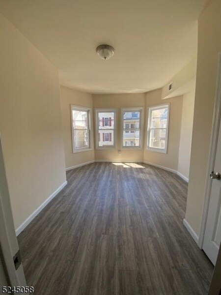 Building Photo - 406 Rosa Parks Blvd