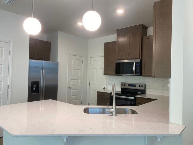 Building Photo - Charming 3BR Townhome in Mebane
